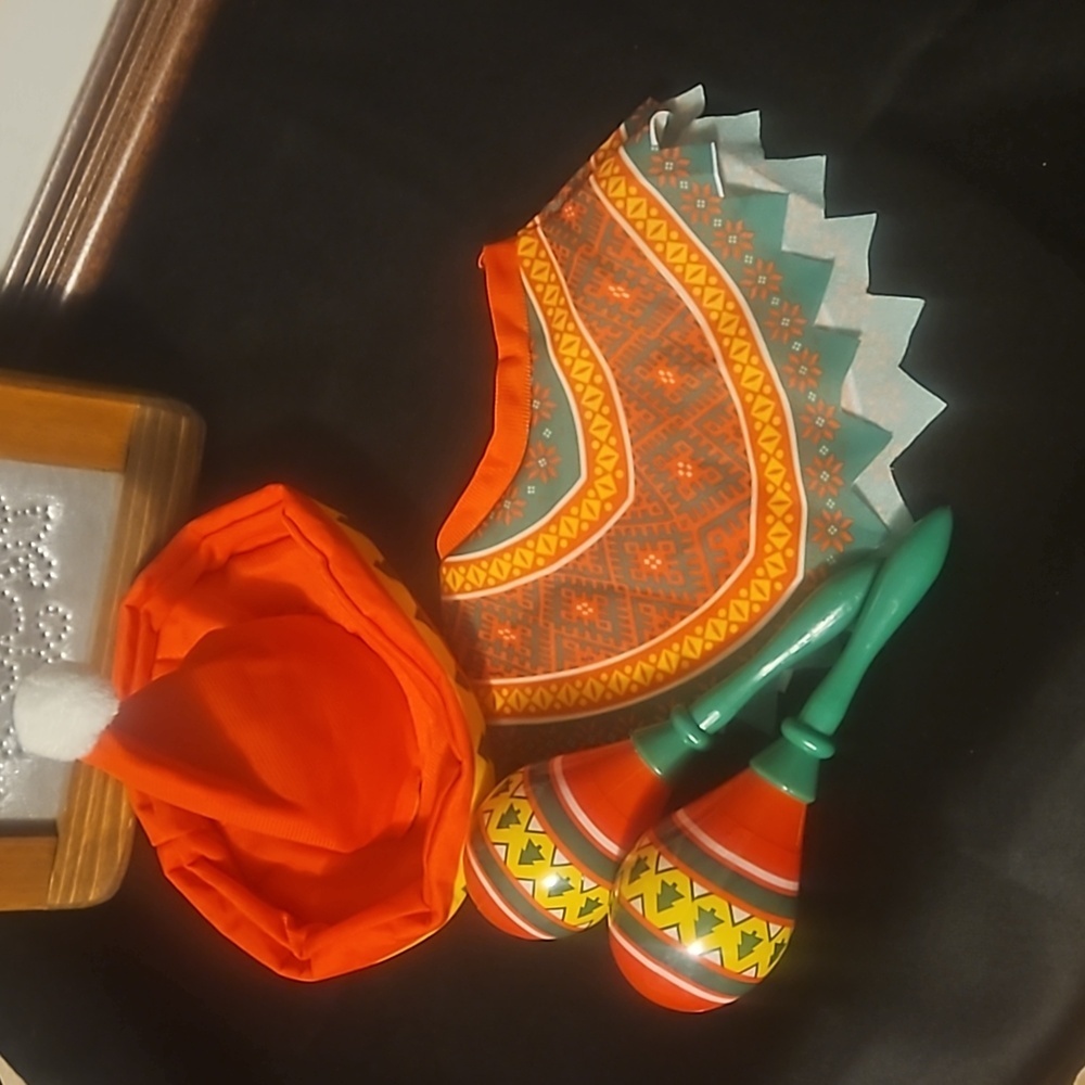 Dog Outfit Fiesta/Christmas Hat & Top & ChaChas